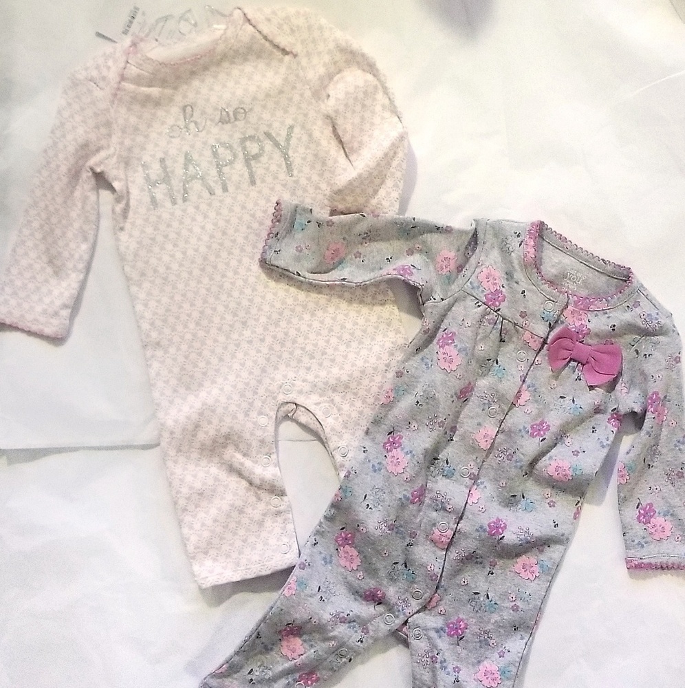 2 New Baby Girl Sleepers Size 3 Months